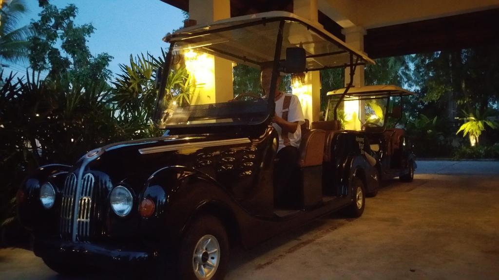 D Varee Mai Khao Beach Luaran gambar