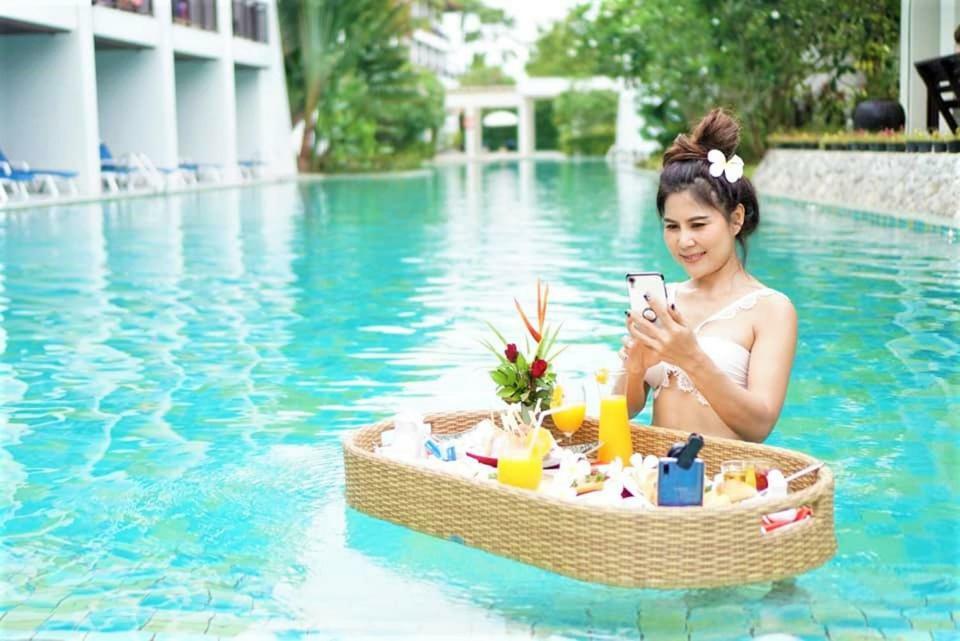 D Varee Mai Khao Beach Luaran gambar